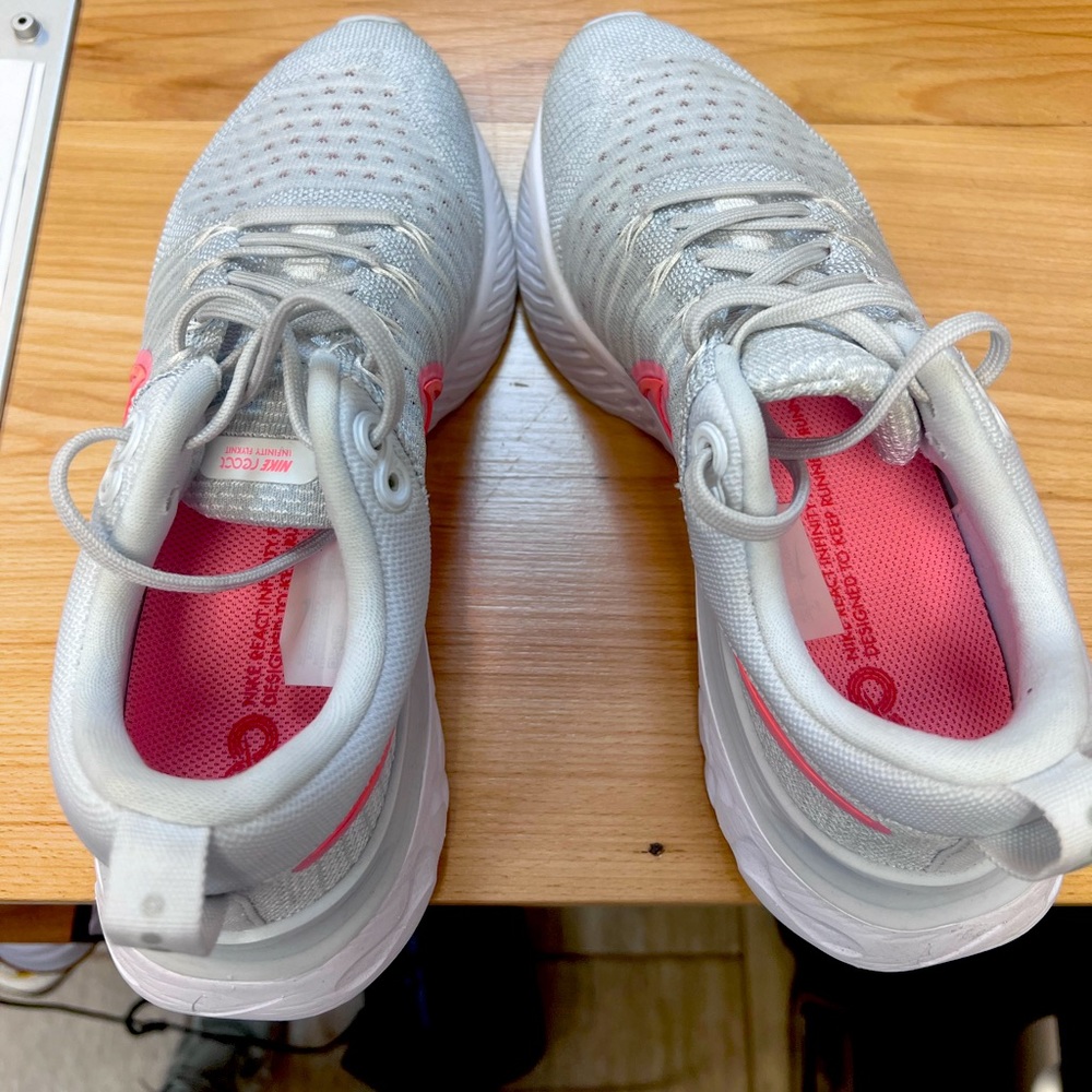 Nike Women’s React Infinity Run size 7
